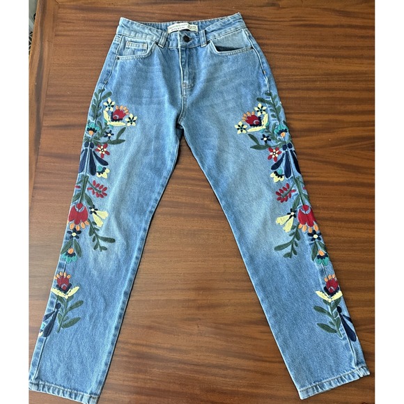 DiLViN JEANS Women's Size 2 Embroidered Floral Cigarette Mid Rise Straight Blue - Picture 1 of 15